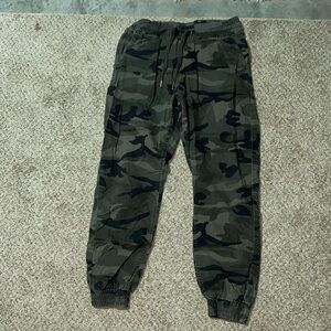 Camo pants